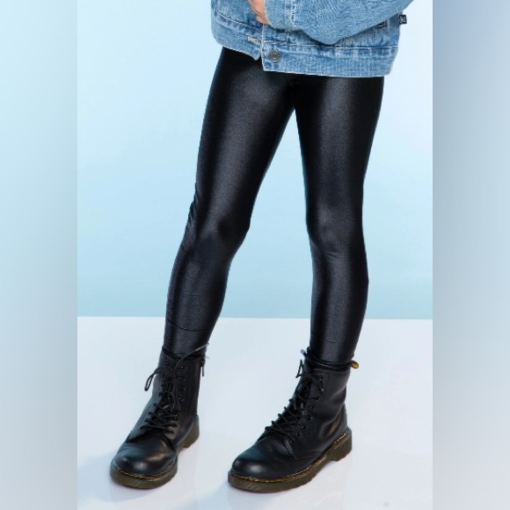 Pixielane Shiny Black Leggings